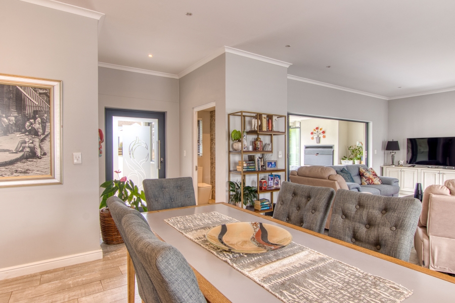 3 Bedroom Property for Sale in Kelderhof Country Village Western Cape